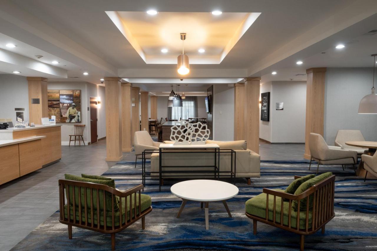 Fairfield Inn & Suites Дентон Екстер'єр фото