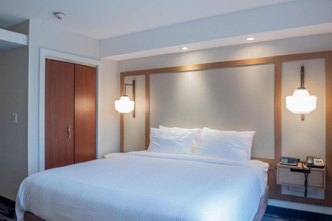 Fairfield Inn & Suites Дентон Екстер'єр фото